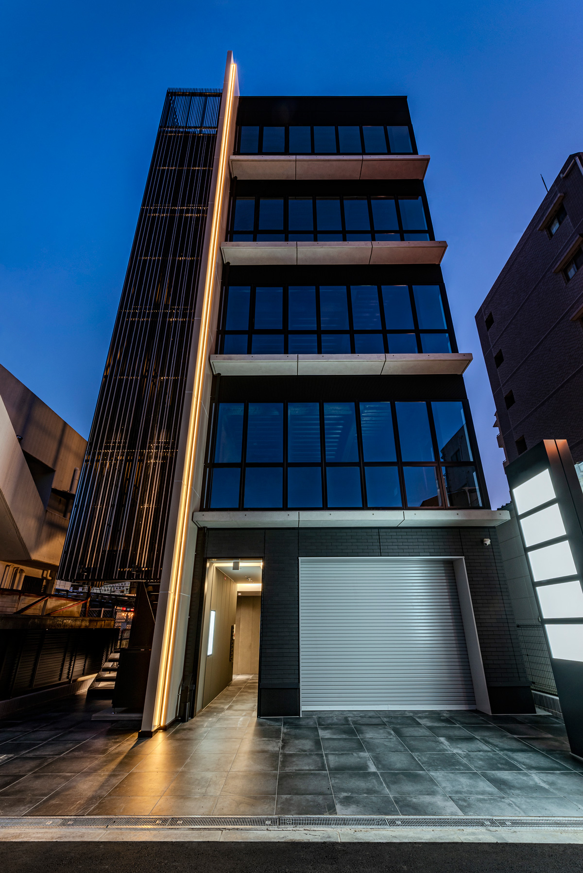 JF AWAJI BLD.の画像